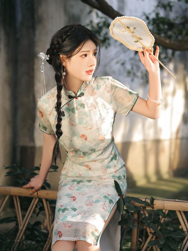Other - チャイナドレス レディース 少女 民国風 レトロ ヴィンテージ風 小花柄 蓮柄 シフォン ミドル丈 半袖 春夏 立襟 斜め襟 サイドスリット 清楚 立体プリント ハンドメイド ポリエステル 伸縮性 通学 お出かけ 普段使い