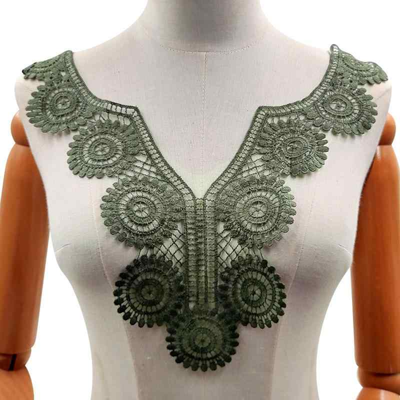 Other - 付け襟 レディース 40代 刺繍 レースカラー 立体 透かし彫り 襟飾り ポリエステル DIY 手芸 パーツ 裁縫 材料 ハンドメイド アクセサリー ドレス フォーマル 普段使い トップス用 胸元 華やか 高級感 上品 大人 レッド ブルー ベージュ