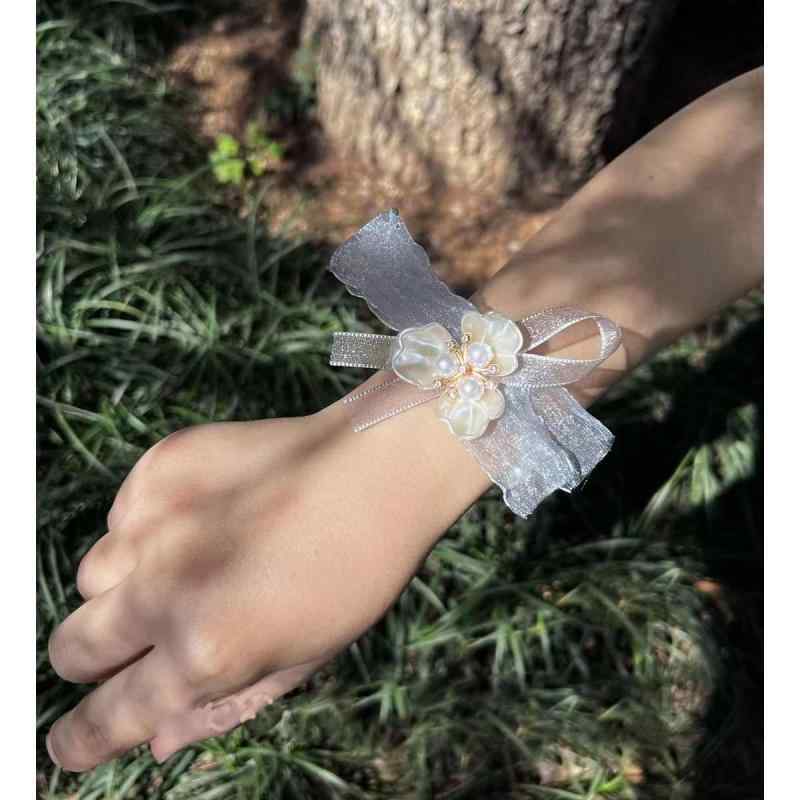 リストブーケ レディース 結婚式 ウェディング パーティー 花嫁 新婦 ブライズメイド リストレット ブレスレット フラワー 腕輪 コサージュ ハンドメイド 韓国 ミストブルー シャンパン アクリル チュール 華やか 上品