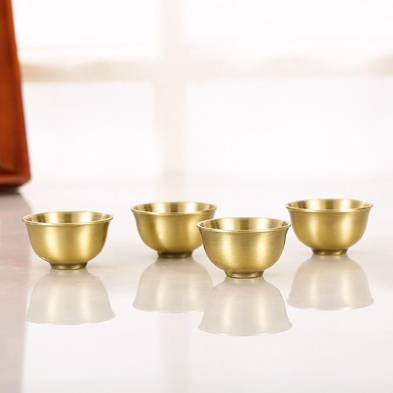 湯呑み メンズ レディース 茶器 茶碗 小さめ 30ml 亜鉛合金 ヴィンテージ風 アンティーク調 レトロ 中華 高級感 家庭用 普段使い 茶道 中国茶 工夫茶 酒器 ブロンズ コッパー メタル インテリア 金属製