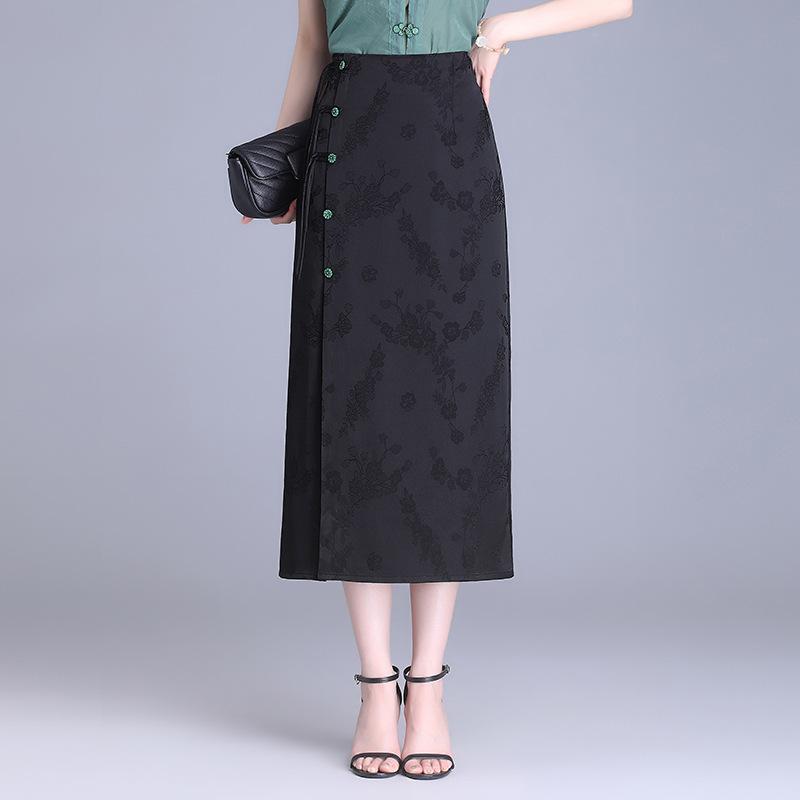 乐天商城 - タイトスカート レディース ジャガード チャイナボタン スリット ミモレ丈 ボトムス ペンシルライン 着痩せ 細見え 春夏 韓国ファッション きれいめ 通勤 オフィス カジュアル ポリエステル 黒 白 華やか 上品 大人