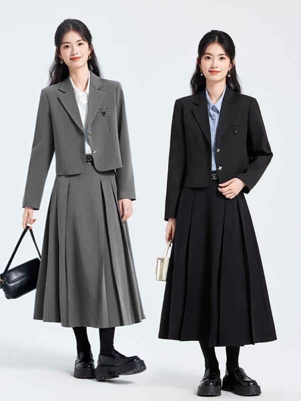 スーツ レディース セットアップ テーラードジャケット スカート 春秋 グレー 黒 事務服 面接 通勤 就活 ポリエステル ショート ひざ丈 長袖 無地 シンプル 小柄 きれいめ 上品 清楚 エレガント