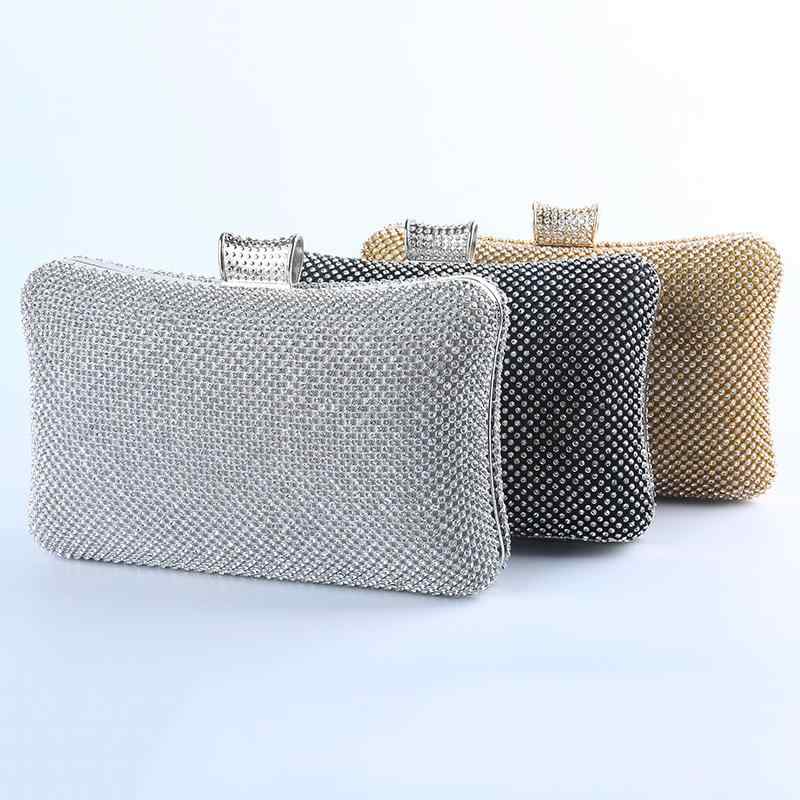 ・素材: 布、ラインストーン・使用シーン: デイリー・裏地: ポリエステル・スタイル: イブニングバッグ、エレガント・内装: オープンポケット・形状: ピロー型・開閉仕様: ロック式・カラー展開: ブラック、ゴールド、シルバー・サイズ: 横20cm×幅6cm×高さ12cm