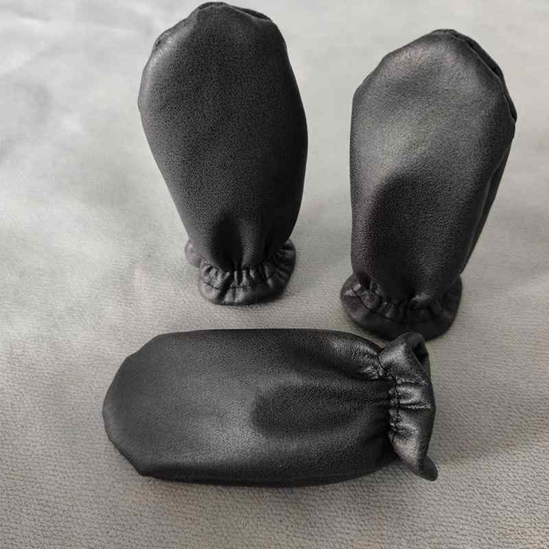 ピアノカバー ペダル用 椅子脚 デジタル楽器 防塵 防水 傷対策 耐久性 撥水 防汚 モダン シンプル ブラック 黒 テクノロジー布 ハイテク素材 インテリア お手入れ簡単 無地 オールシーズン