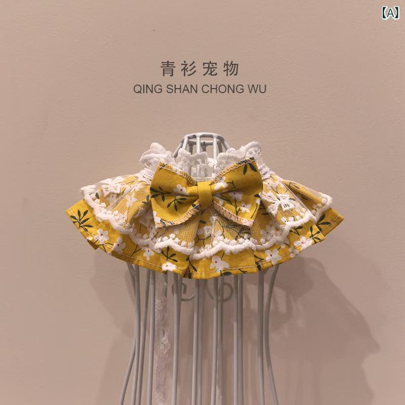 ・カテゴリ: ペット用スタイ・スタイル: プリンセス風・主な素材: 綿・柄: 小花柄・カラー展開: イエロー小花柄・サイズ展開: XS（首周り15-20cm）、S（首周り20-25cm）、M（首周り25-30cm）、L（首周り30-35cm）・おすすめのギフトシーン: 誕生日、クリスマス、バレンタインデー、元日・ギフト対象: カップル、夫婦、同僚、友人、子供、クラスメート