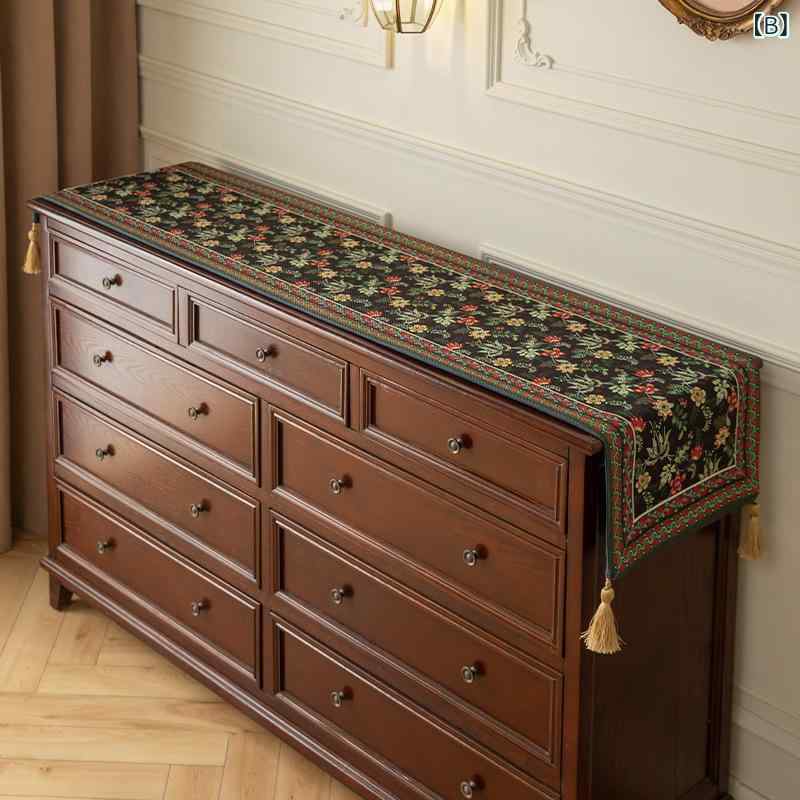 テーブルランナー ヴィンテージ風 高級感 タッセル 花柄 ボタニカル ポリエステル 食卓用 チェストカバー サイドボード インテリア モダン エレガント クラシカル ピンク グリーン 撥水 汚れ防止 上品 華やか おしゃれ