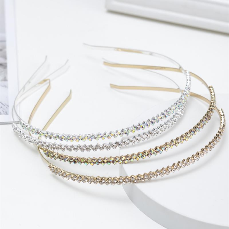 樂天商城 - カチューシャ レディース ヘアアクセサリー ハート ラインストーン ビジュー 髪飾り シンプル 上品 エレガント 綺麗め フェミニン かわいい 高級感 お出かけ 通勤 華やか ゴールド シルバー ホワイト 春夏