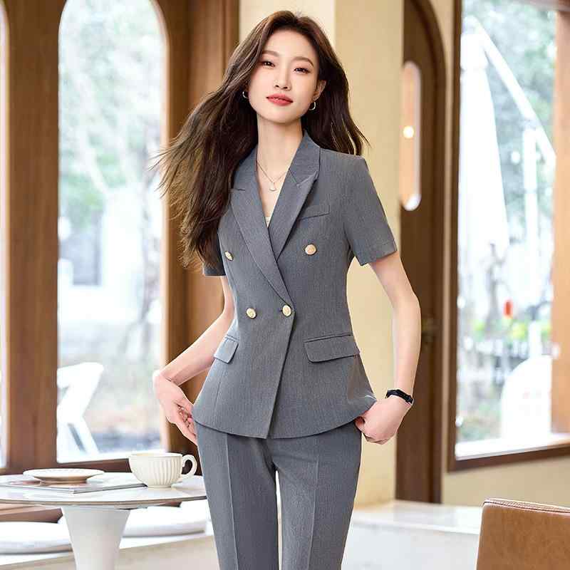 ・主な素材: ポリエステル・カラー展開: グレー、ブラック、ネイビー・サイズ展開: S、M、L、XL、2XL、3XL、4XL・パンツ丈: ロングパンツ・袖丈: 三分袖・スタイル: エレガント