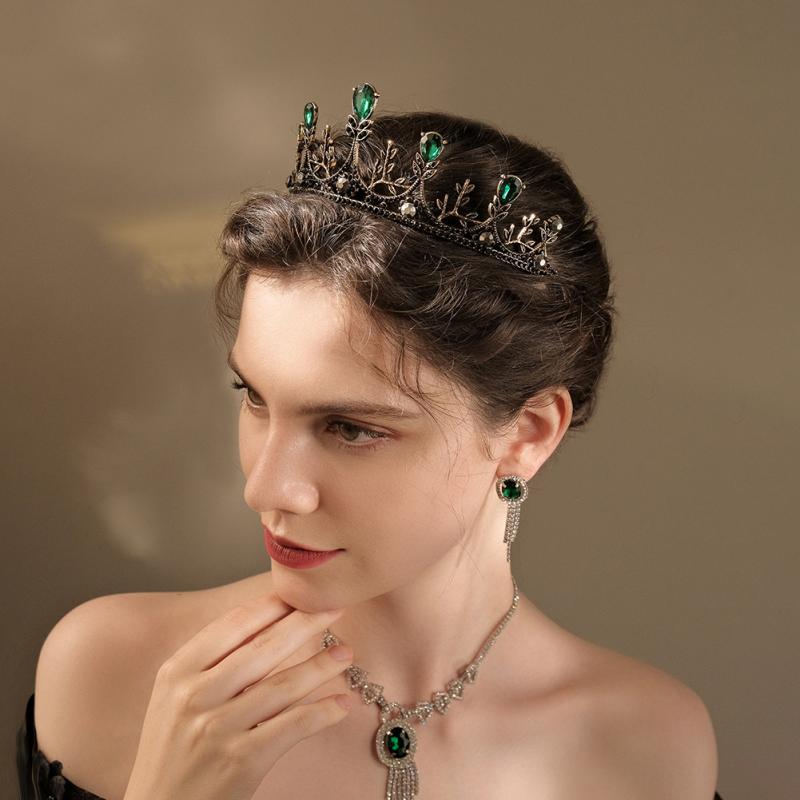 ティアラ レディース 王冠 ヘッドドレス 髪飾り ヘアアクセサリー 結婚式 披露宴 ハロウィン 高級感 欧米風 ヴィンテージ風 電気メッキ加工 ラインストーン クリスタル 合金 アンティークゴールド シルバー ブラック