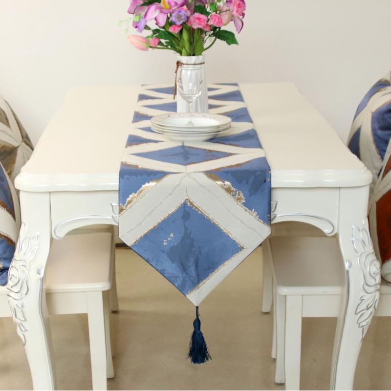 Table Runners - テーブルランナー テーブルセンター ベッドスロー ベッドランナー 北欧風 モダン シンプル ブロックチェック 格子柄 高級感 おしゃれ ポリエステル 化学繊維 ホテル用 ダイニング リビング インテリア ブルー オレンジ グレー
