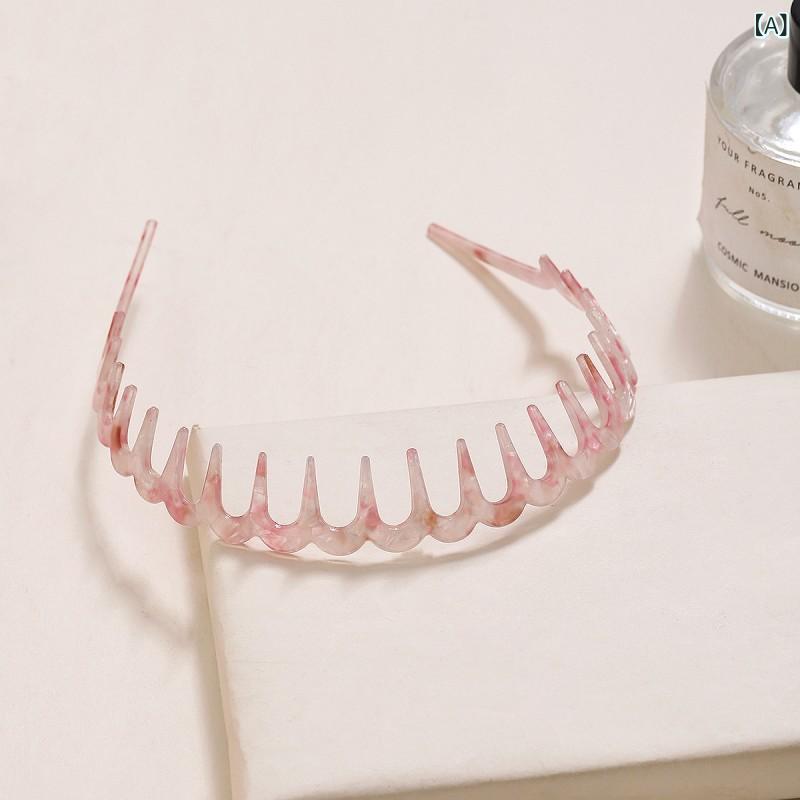 カチューシャ レディース アセテート繊維 ヘアアクセサリー 髪飾り 滑り止め 櫛 バスタイム お出かけ 普段使い 韓国 かわいい きれいめ 上品 スクエア 幾何学 高級感 ピンク ブラック 秋冬