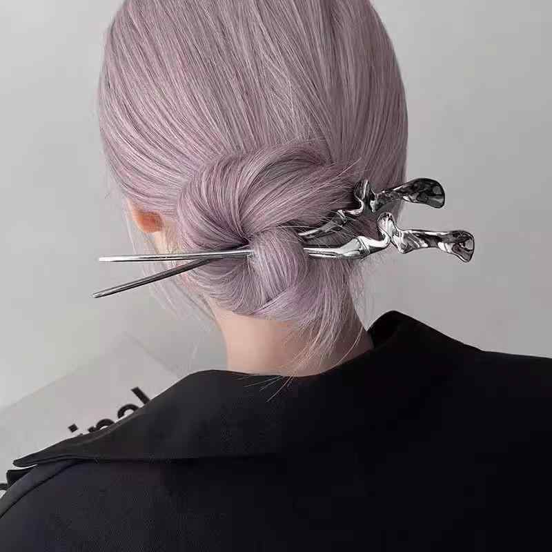 ・カテゴリ: ヘアアクセサリー・スタイル: シンプル・素材: 合金・: 幾何学型、不規則、祥雲、鳳翎、透かし彫り、竹、梅・要素: ファッション・カラー展開: シルバー、ガンブラック、ブラック、玉色、青竹色、梅花柄