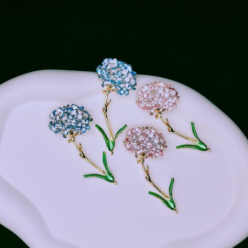ブローチ レディース コサージュ ラペルピン カーネーション 花 モチーフ 植物 合金 エナメル 電気メッキ加工 シンプル 高級感 エレガント かわいい おしゃれ 通勤 普段使い フォーマル 結婚式 ピンク ブルー 春夏