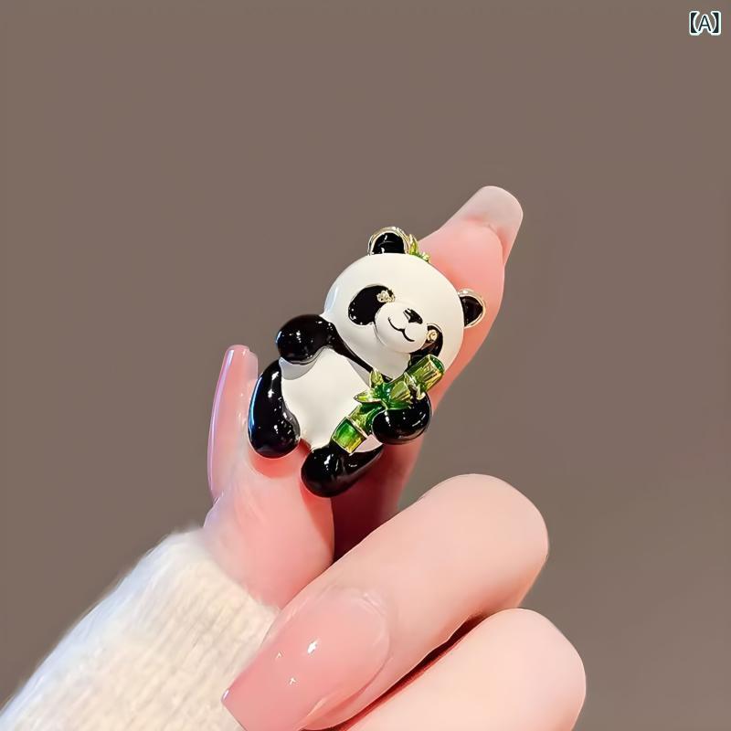 ブローチ メンズ レディース パンダ 竹 中華風 かわいい 個性的 ピン 高級感 コサ...