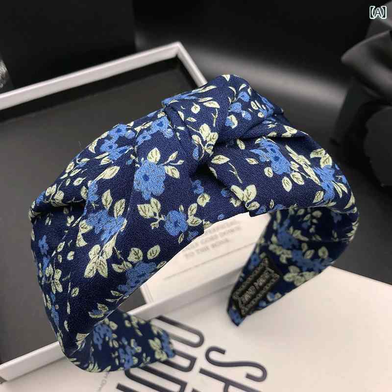 カチューシャ レディース ヘアバンド 髪飾り ヘアアクセサリー 小花柄 花柄 布製 幅広 ワイド ボリューム 立体感 小顔効果 髪留め 洗顔用 普段使い 通勤 ハンドメイド 高級感 おしゃれ かわいい トレンド ブルー系 秋冬 華やか デザイ