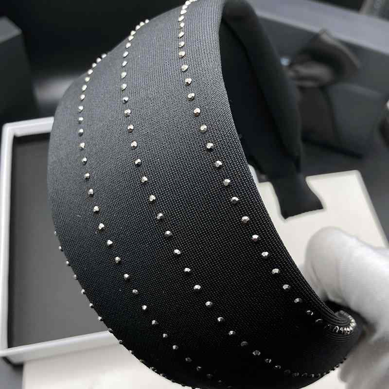 ・素材: 布・加工: ハンドメイド・カラー: ブラック系・スタイル: ラグジュアリー・スタイル分類: ファッション、通勤・カテゴリ: ヘッドドレス・対象: レディース