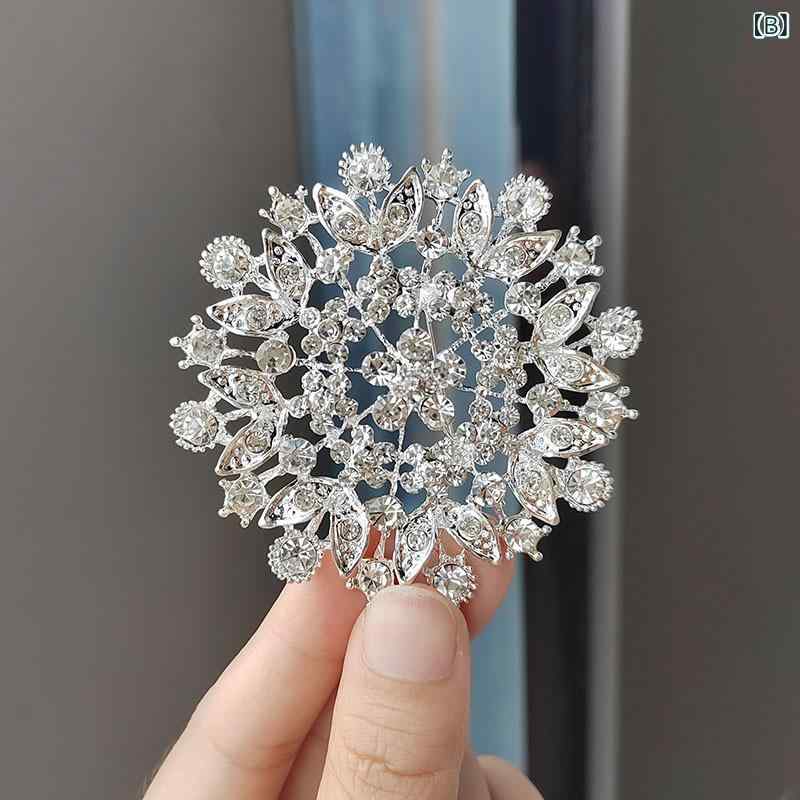 ブローチ レディース 春夏 コサージュ アクセサリー 花 欧米風 ラインストーン ジ...