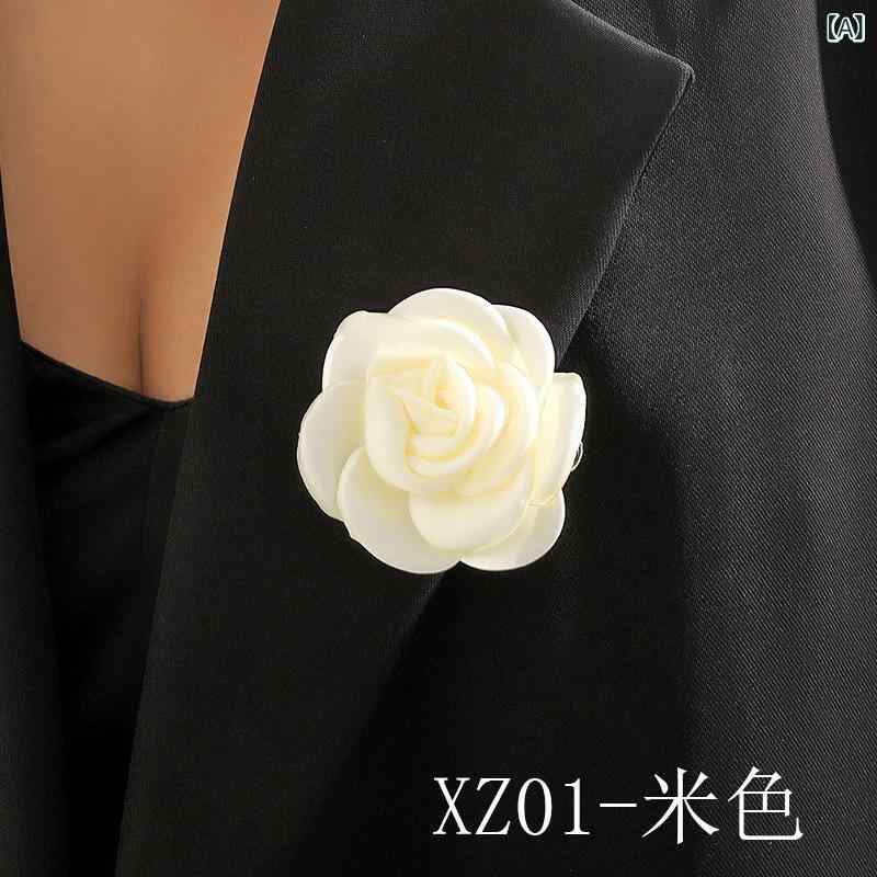 ブローチ レディース コサージュ バラ ローズ 布製 ファブリック ヴィンテージ風 ハンドメイド 上品 華やか アクセサリー ピン 飾り 結婚式 パーティー 卒業式 フォーマル カジュアル 普段使い ベージュ ブラック ホワイト エレガント ファッション 2