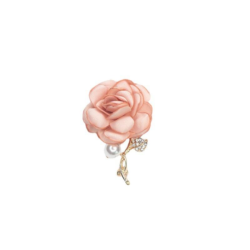 ブローチ レディース コサージュ 花 薔薇 布製 パール 電気メッキ加工 韓国 上品 きれいめ かわいい おしゃれ ファッション 普段使い 通勤 フォーマル セーター 襟元 アクセサリー 装飾 華やか 雑貨 レッド ピンク パープル 春夏