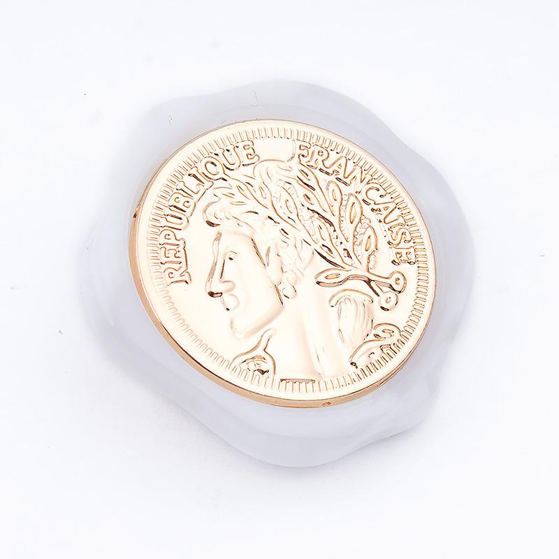 Button - ボタン レディース 女性用 釦 樹脂 メタル風 裏足 英国風 高級感 ヴィンテージ風 装飾 カメオ風 円形 模様 コート ジャケット カーディガン ハンドメイド 手芸 パーツ 素材 付け替え ゴールド ホワイト ブラック