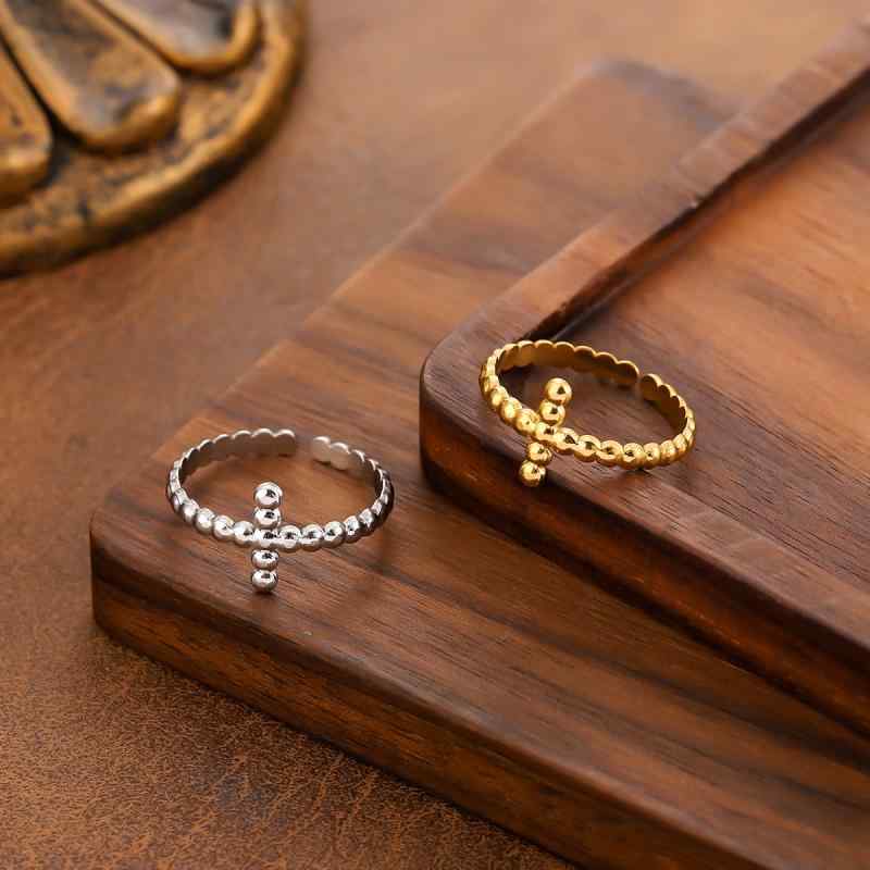 樂天商城 - 指輪 レディース リング 指環 ステンレス チタン鋼 シンプル クロス フリーサイズ アジャスタブル 電気メッキ加工 ゴールド アシンメトリー クール ミニマル 高級感 通勤 普段使い 春夏
