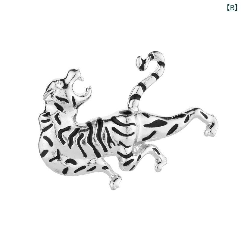 ブローチ メンズ 男性用 トラ 虎 アニマル 動物 バッジ スーツ ジャケット ラペル...