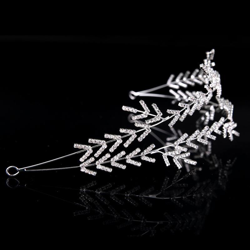 Tiara - ティアラ レディース ブライダル 結婚式 披露宴 二次会 花嫁 王冠 カチューシャ ヘアアクセサリー 髪飾り ヘッドドレス ラインストーン クリスタル ビジュー キラキラ ダブル 上品 高級感 華やか フォーマル オールシーズン リボン フラワー 合金