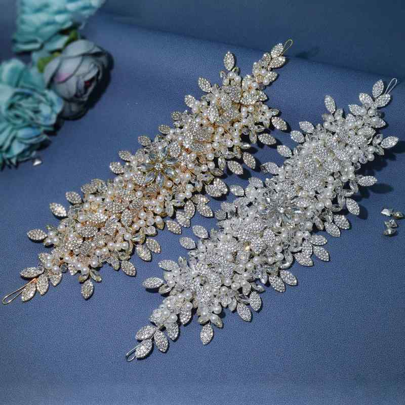 ヘッドドレス レディース 髪飾り ヘアアクセサリー カチューシャ ピアス ハンドメイド クリスタル 水晶 パール ラインストーン 結婚式 ブライダル ウェディング 花 フラワー 華やか シルバー ゴールド 上品