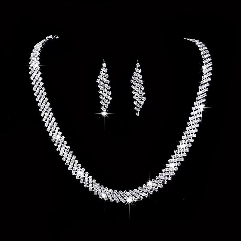 Other - ネックレス レディース ピアス アクセサリーセット 花嫁 ブライダル 結婚式 披露宴 パーティー 二次会 フォーマル 高級感 電気メッキ加工 ラインストーン ジルコニア ビジュー 幾何学 スター 輝き キラキラ 欧米風 華やか ギフト