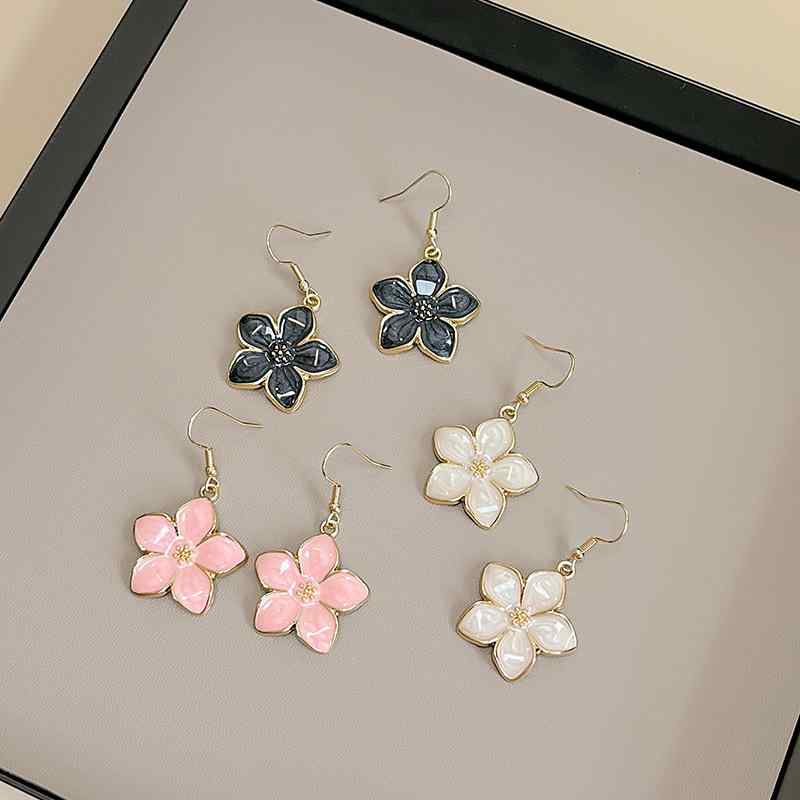 Indigo Light - ピアス レディース フラワー 花 ボタニカル ヴィンテージ風 レトロ 韓国スタイル スイート フェミニン 春夏 大ぶり 揺れる 立体 幾何学 バイカラー ホワイト ピンク ブラック 合金 電気メッキ加工 デート 結婚式 上品