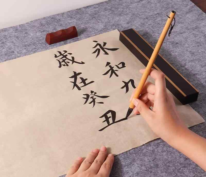 書道 下敷き マット ウール フェルト 厚手 5mm 書写 習字 練習 絵画 水墨画 敷物 グレー 無地 シンプル 便利 吸墨 スクエア