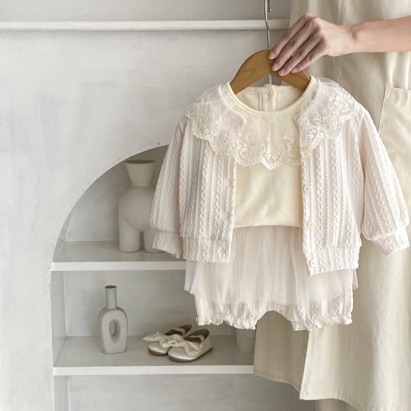 セットアップ 女の子 3点セット ベビー服 秋冬 長袖 レース襟 フリル インナー チュールパンツ ジャガード ジャケット 無地 上下セット トップス アウター ズボン 綿 コットン 赤ちゃん 幼児 カジュアル かわいい 清楚 ナチュラル