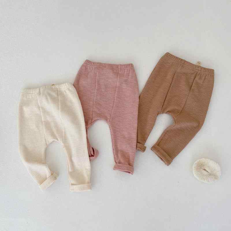 ズボン 男の子 女の子 ベビー キッズ パンツ ボトムス レギンス サルエル おむつ 秋冬 綿混 コットンブレンド ポリエステル 伸縮性 動きやすい 普段使い 通園着 部屋着 シンプル 無地 ピンク カーキ アプリコット