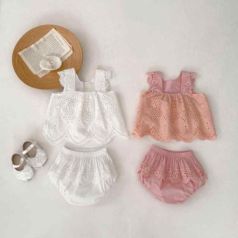 セットアップ 女の子 ベビー キッズ 子供 赤ちゃん 春夏 ノースリーブ 袖なし 丸首 レース 無地 ブルマ ショートパンツ 綿 コットン お出かけ 薄手 かわいい プリンセス ホワイト ピンク