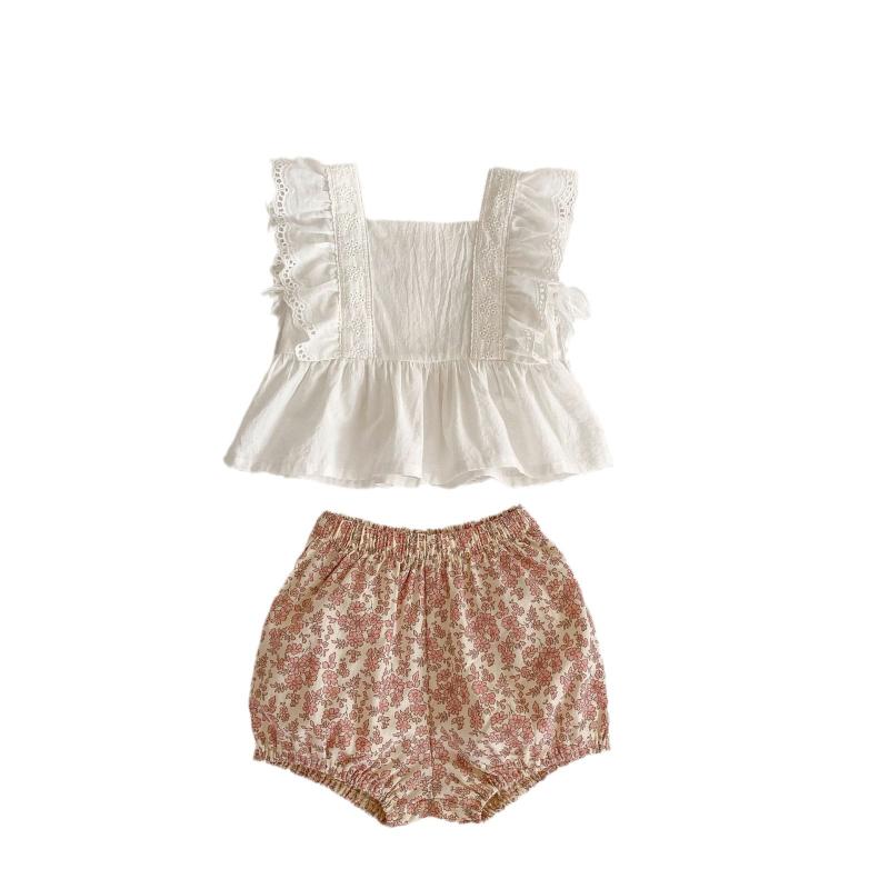 ベビーセットアップ 女の子 春夏 ベビー服 子供服 上下セット 2点セット 綿 コットン レース フリル袖 フレンチスリーブ 花柄 小花柄 短パン ショートパンツ 半ズボン 幼児 1歳 部屋着 普段使い お出かけ かわいい ボタン(4.0)