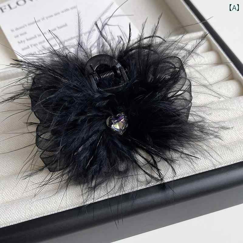 バンスクリップ レディース 秋冬 羽毛 フェザー ジルコニア 7cm 清楚系 韓国 ヘアアクセサリー 髪留め ハーフアップ お呼ばれ おしゃれ かわいい 高級感 華やか ハート 黒 ブラウン 赤 2