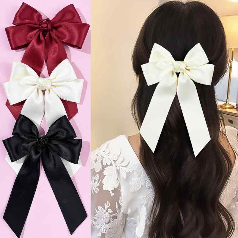 ・カテゴリ: ヘアアクセサリー・スタイル: ガーリー・素材: リボン・: リボン、ロングリボン・加工: ハンドメイド・ヘアクリップの種類: ダッカールクリップ・カラー展開: ブラック、ワインレッド、ベージュ・対象: レディース