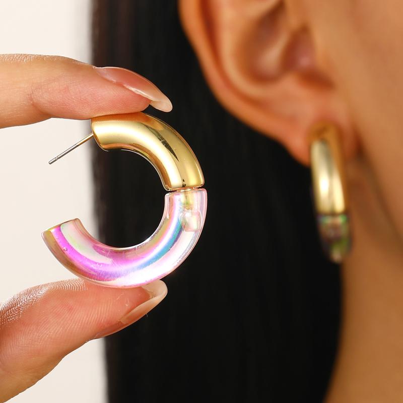 Rubellite - ピアス レディース アクリル クリア バイカラー グラデーション C型 フープ 大ぶり 個性的 幾何学 電気メッキ加工 ホワイト ローズレッド グリーン 普段使い デート パーティー エコ かわいい 欧米風 高級感
