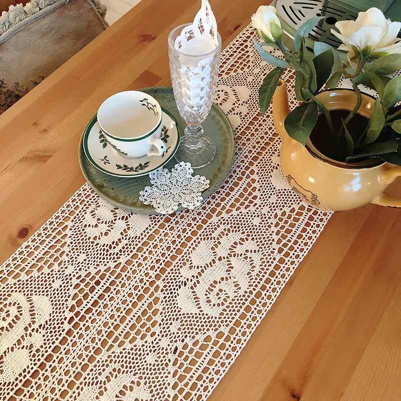テーブルランナー センタークロス インテリアマット コットン クロシェ かぎ針編み 刺繍 薔薇 北欧スタイル カントリー調 ヴィンテージ風 リビング ダイニング テレビ台用 マルチカバー 高級感 ナチュラル ベージュ