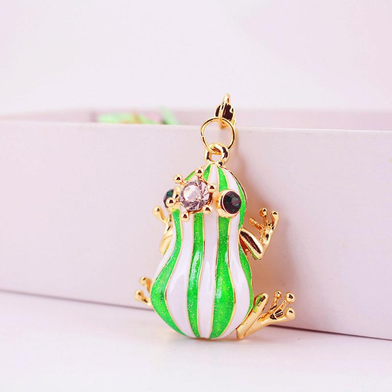 キーホルダー レディース アクセサリー カエル 蛙 かえる 昆虫 アニマル 動物 亜鉛合金 クリスタル ラインストーン ジルコニア キラキラ 高級感 かわいい おしゃれ 車の鍵 紛失防止 バッグチャーム 誕生日 プレゼント 贈り物