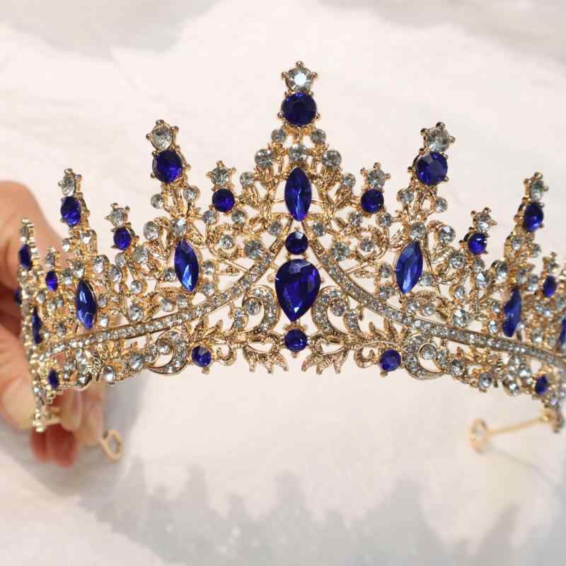 ティアラ レディース 王冠 ヘアアクセサリー ヘッドドレス ブライダル ウェディング 結婚式 花嫁 パーティー 誕生日 アクセサリー ヴィンテージ風 高級感 合金 クリスタル 電気メッキ加工 ゴールド シルバー ピンク