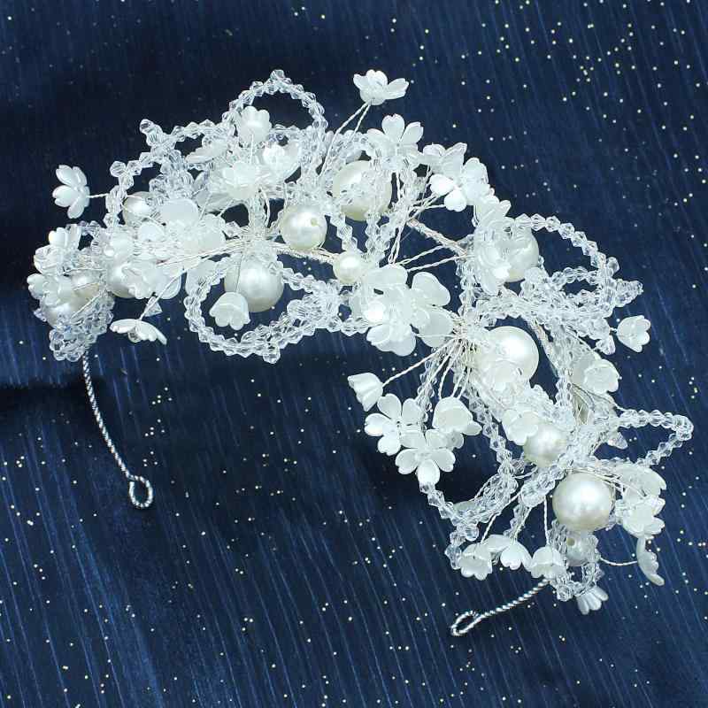 カチューシャ レディース 髪飾り ヘッドドレス 結婚式 前撮り パーティー ハンドメイド 韓国 ロココ調 フレンチ レトロ ヴィンテージ風 高級感 クリスタル フェイクパール 鈴蘭 花 桜 リボン 王冠 白 春夏