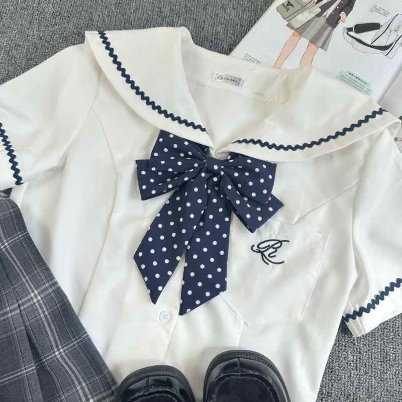 リボン キッズ 男の子 女の子 蝶ネクタイ 制服 フォーマル 卒園式 入学式 卒業式 発表会 七五三 小学校 中学校 ドット柄 水玉 ワンタッチ 装着簡単 サイズ調整可能 ロング ポリエステル 春夏 ピンク レッド ネイビー
