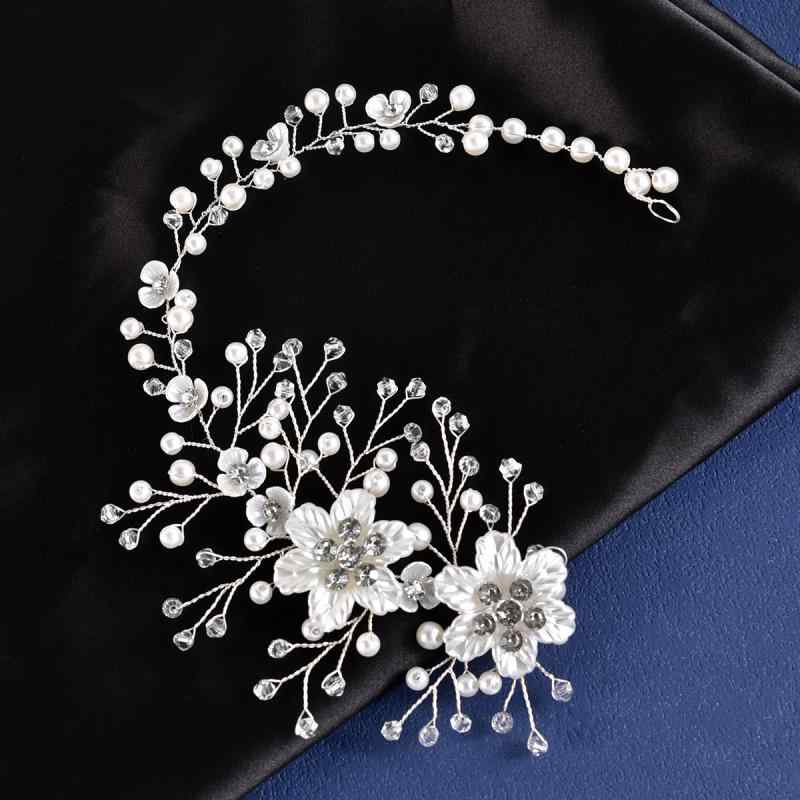 ヘッドドレス レディース ヘアアクセサリー 髪飾り カチューシャ ブライダル ウェディング 結婚式 花嫁 花 パール ラインストーン ビジュー ハンドメイド キラキラ 上品 シルバー 披露宴 前撮り パーティー