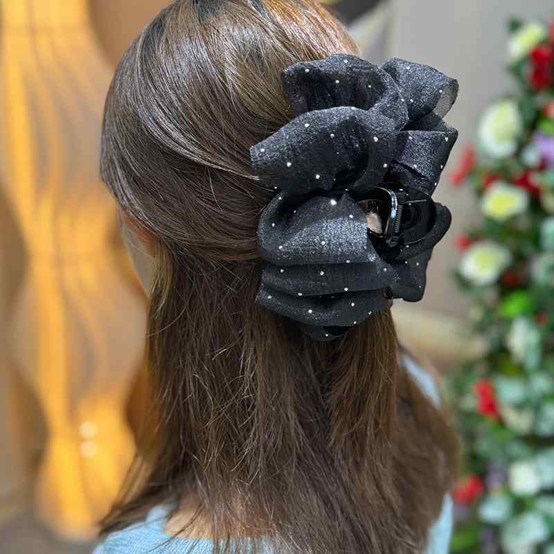 ・カテゴリ: バンスクリップ、ヘアアクセサリー・素材: プラスチック、樹脂・スタイル: 韓国、フェミニン・加工: ハンドメイド・: リボン・カラー: オフホワイト、ブラック・対象: レディース