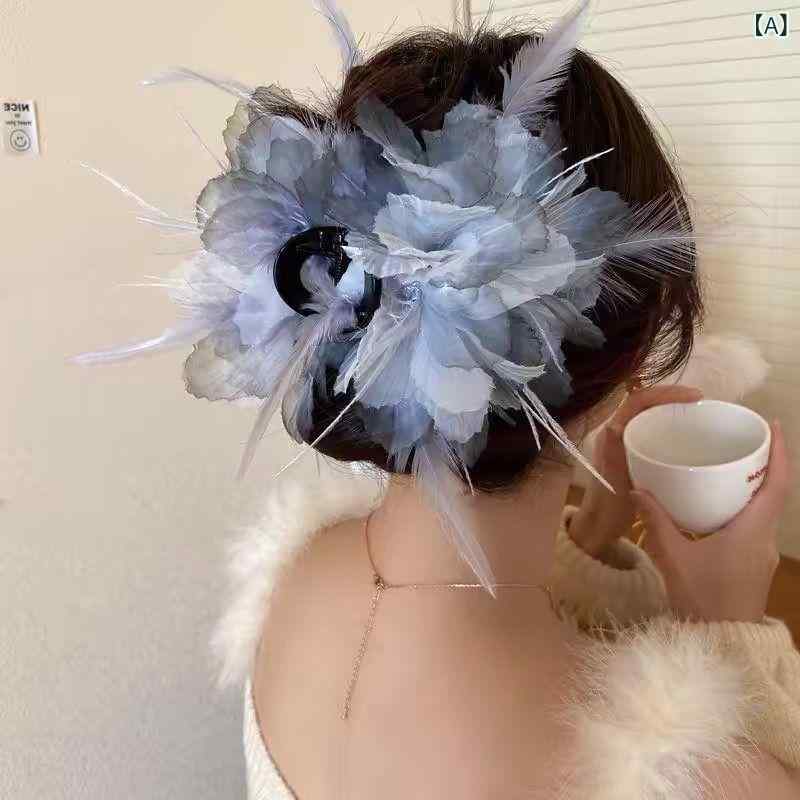 バンスクリップ レディース ヘアクリップ 髪留め 大 樹脂 フェザー 羽根 フラワー 花モチーフ ヘアアクセサリー エレガント フェミニン 清楚 上品 かわいい 韓国 ハーフアップ まとめ髪 髪飾り ブルー ブラック ホワイト 春夏