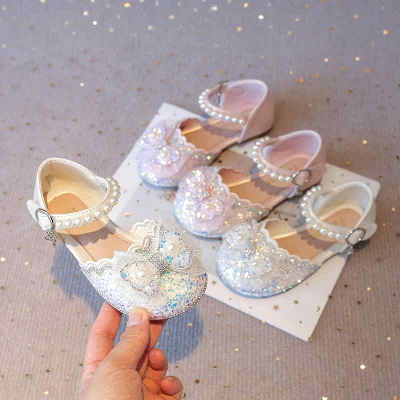 サンダル 女の子 キッズ つま先あり プリンセス リボン パール 春夏 発表会 結婚式 ダンス クリスタル 合成革 ラバーソール 滑り止め 面ファスナー 無地 オフホワイト ピンク かわいい フォーマル エレガント