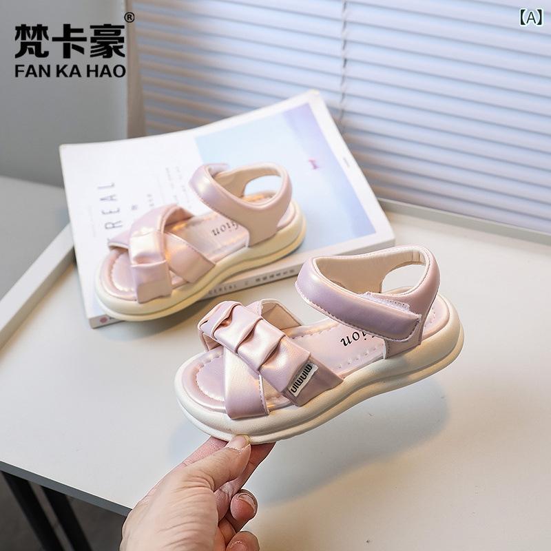 サンダル 女の子 キッズ プリンセス風 クロスストラップ スポーツ ビーチ用 春夏 面ファスナー 軽量 柔らかい 屈曲性 履きやすい 歩きやすい PUレザー 合成革 ラバーソール お出かけ 通園 通学 カジュアル シルバー ピンク