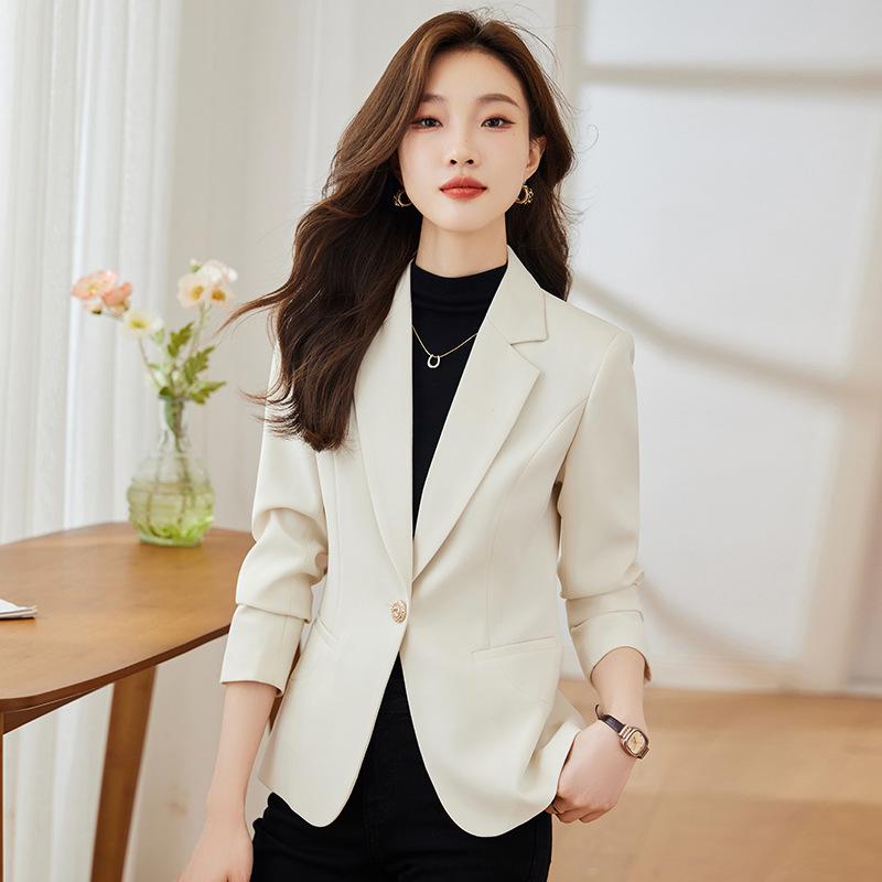 テーラードジャケット レディース ブレザー アウター 秋冬 婦人服 女性用 通勤 オフィス カジュアル きれいめ 上品 小柄 低身長 スリム 無地 ポリエステル ブラウン ブラック アプリコット 長袖 トップス