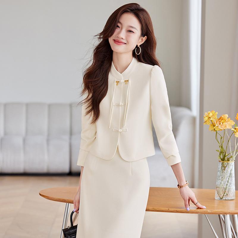 Suits For Job Interviews - セットアップ レディース 秋冬 チャイナ風 テーラードジャケット スカート 長袖 ショート丈 ボタン エレガント 通勤 オフィス 冠婚葬祭 山羊革 ポリエステル ブラック レッド アプリコット 40代 きれいめ
